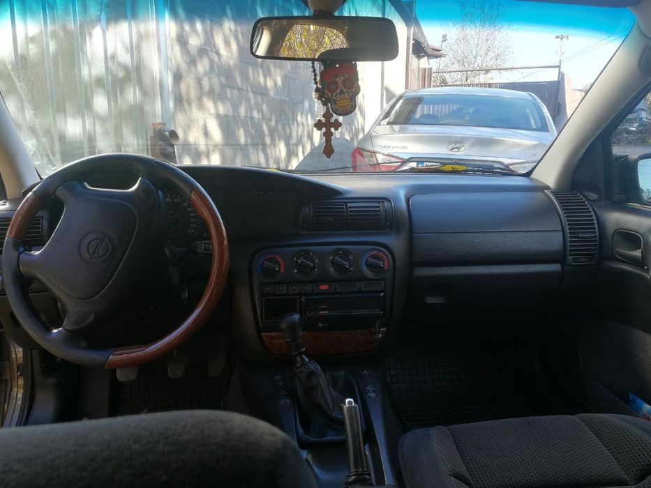 Opel omega b 1995 газ/бенз