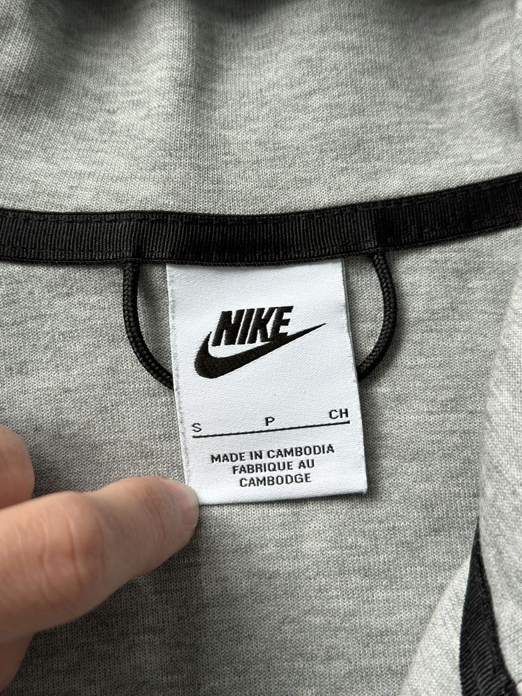 Жіночий костюм Nike NSW Tech Fleece WINDRUNNER