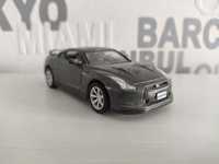 Nissan GT-R R35 в масштабе 1:36