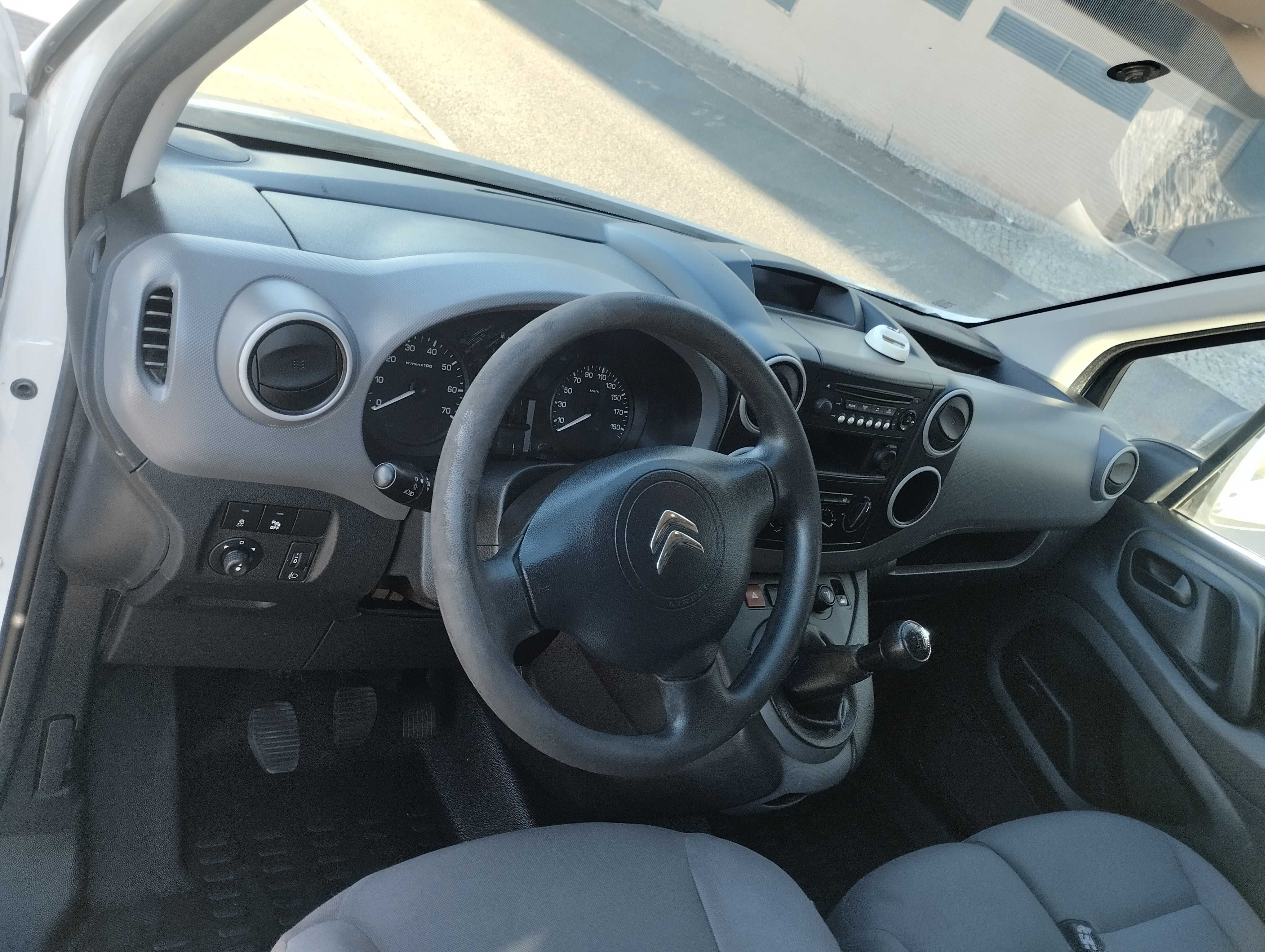 Citroen Berlingo 1.6 HDI  2015,com 121.000 kl