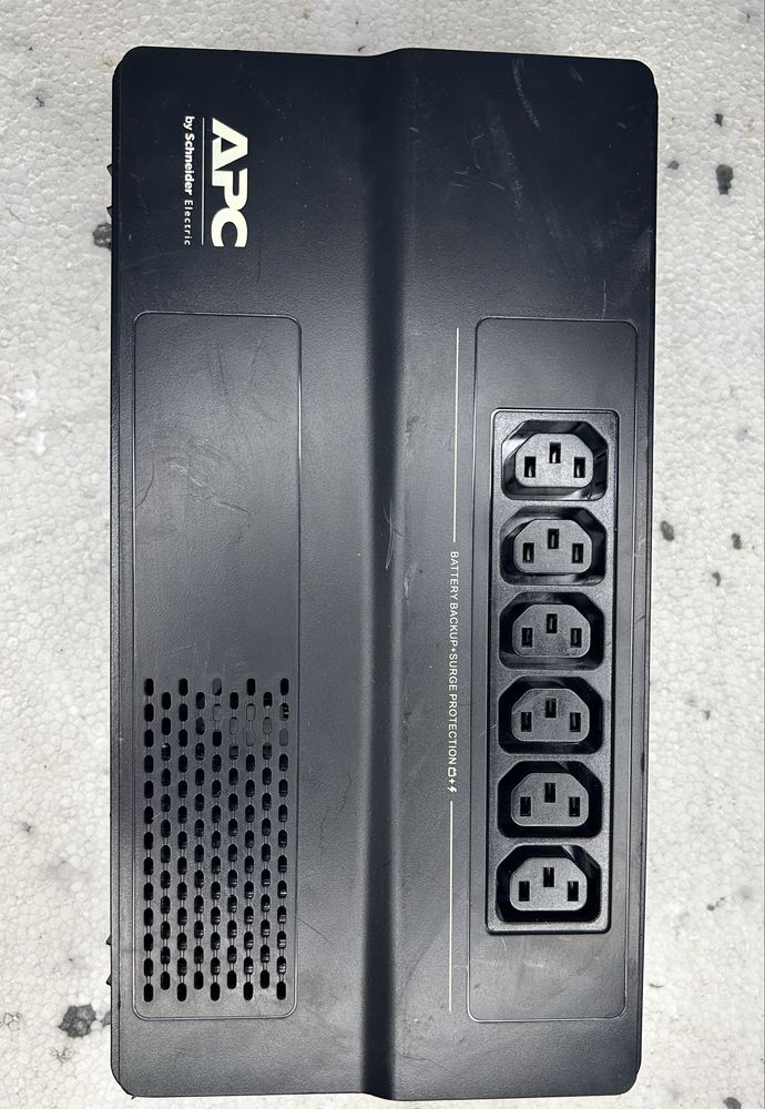 UPS APC 1000VA 600W