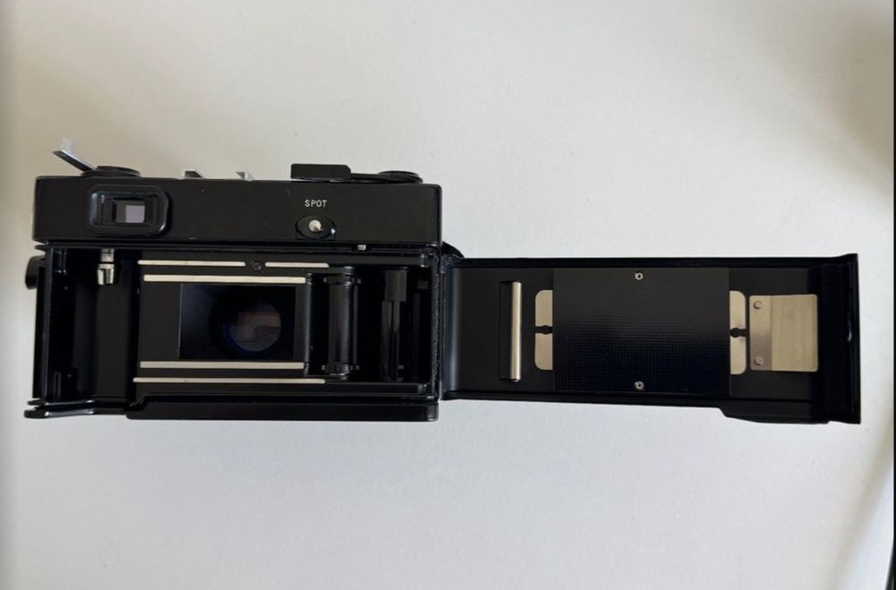Olympus 35 SP 35mm  (preta)