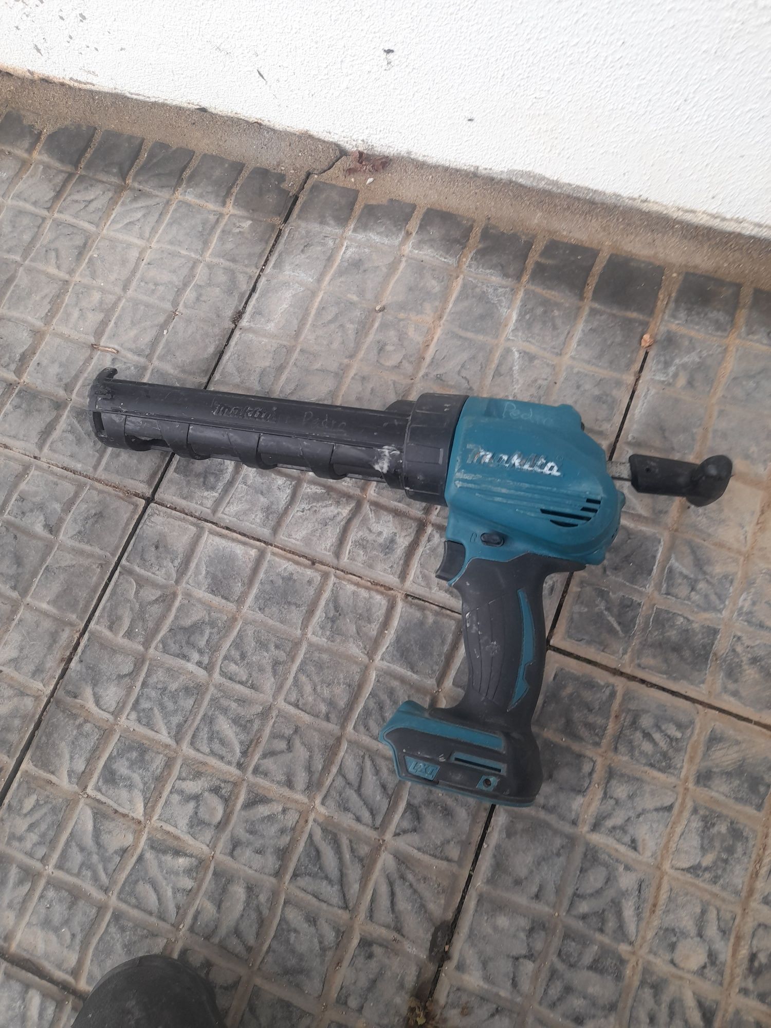 Makita Pistola Silicone a Bateria 18V