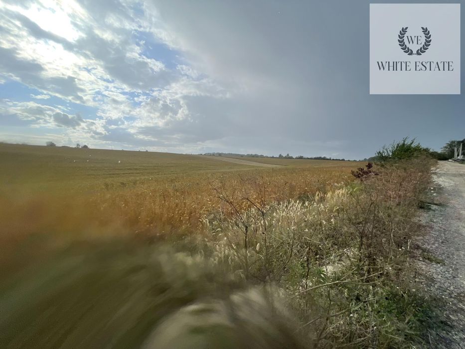 Продаж земельної ділянки с. Підгородне