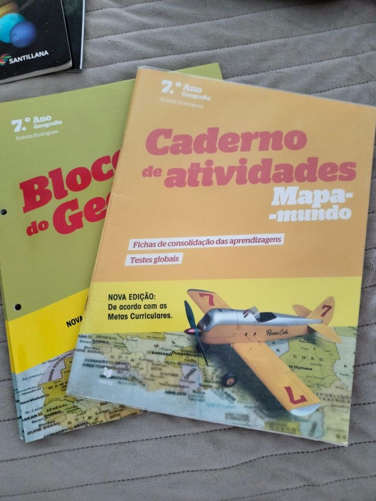 Física e química 7, Viva a História 7, Mapa Mundo 7 Caderno Atividades