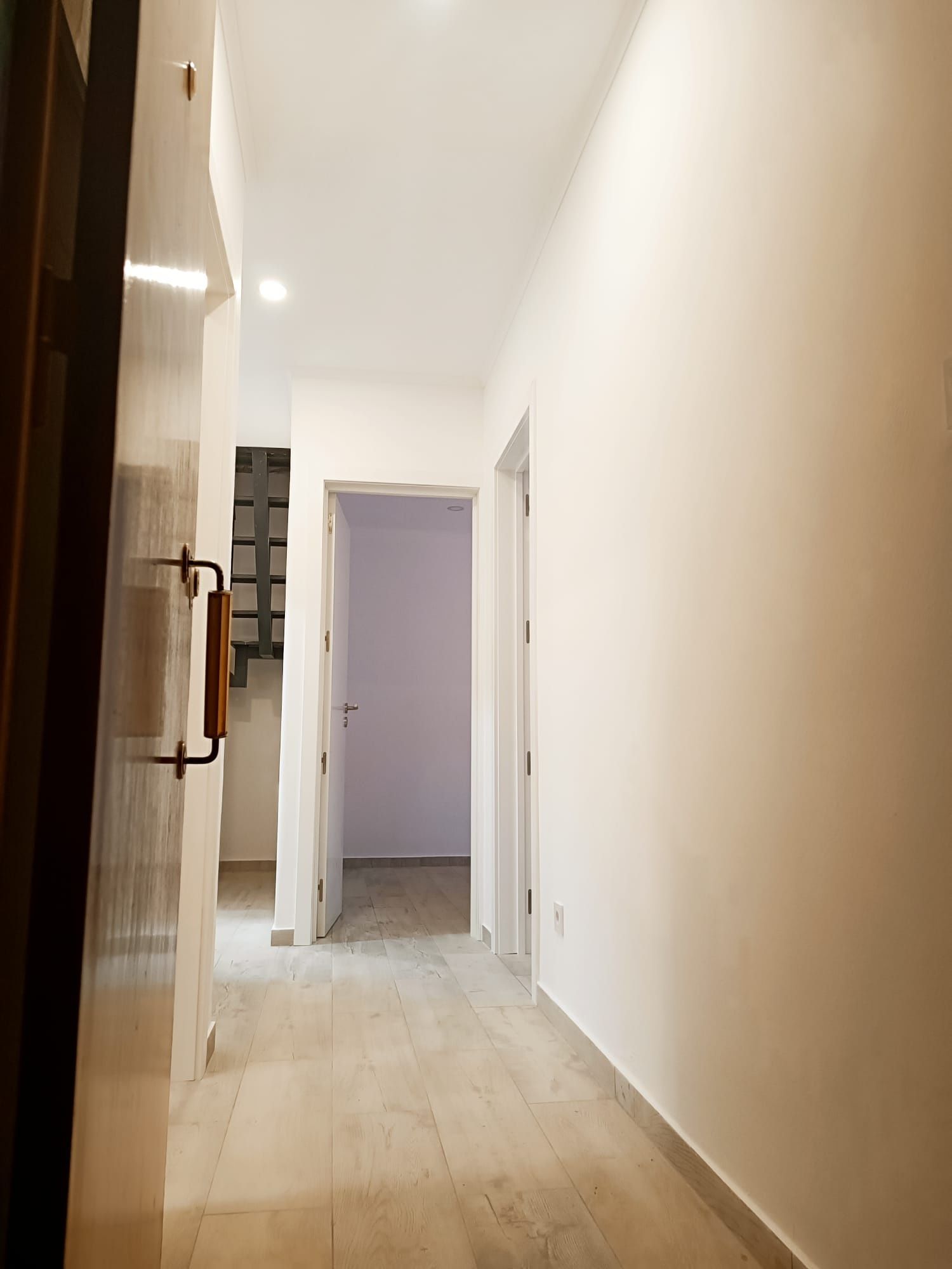 Quarto em apartamento renovado