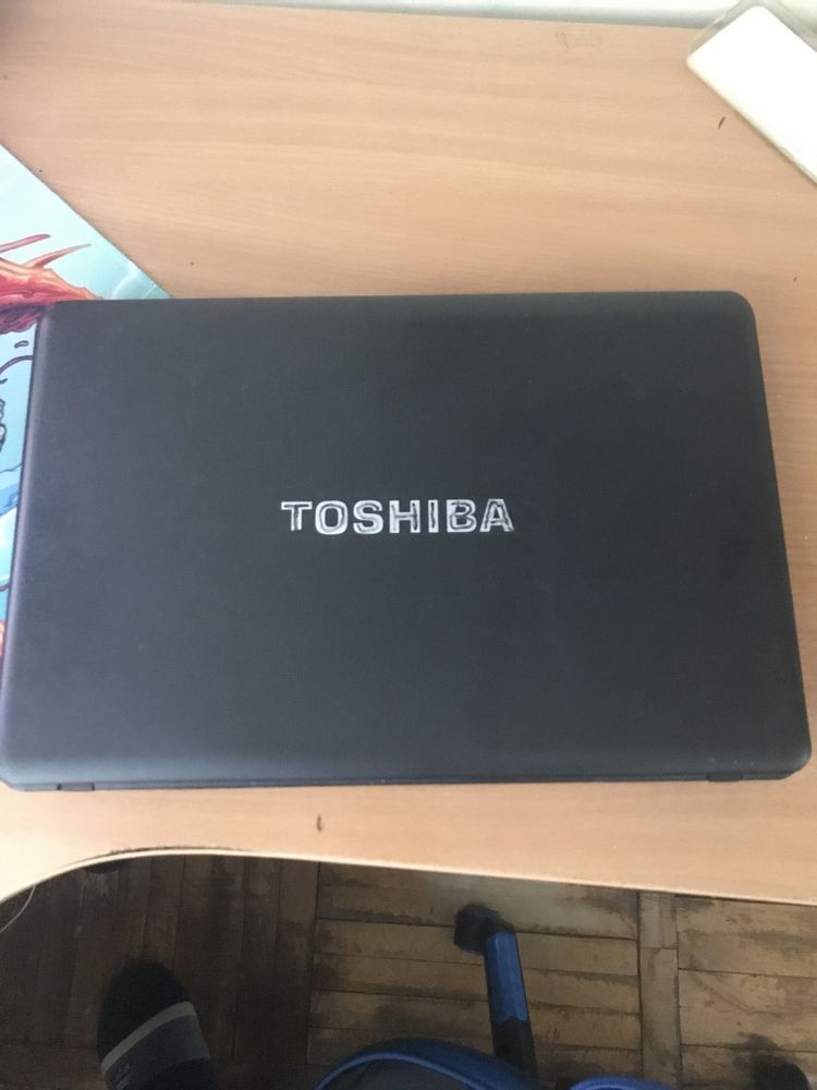 Ноутбук Toshiba satelliteC660-A1K