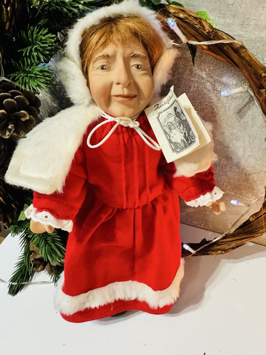 Велика лялька , місіс Клаус , порцелянова лялька, фарфор