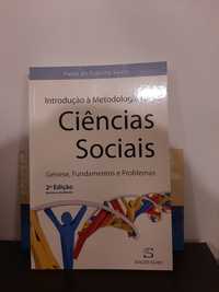 Introdução à Metodologia das Ciências Sociais