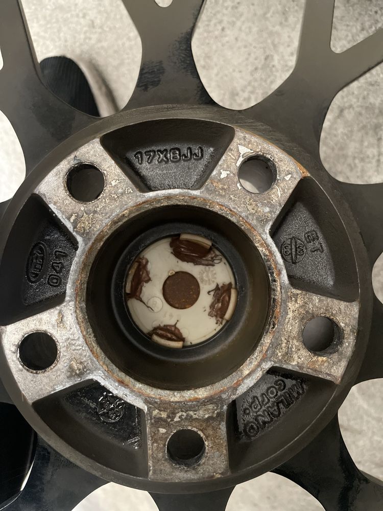 Jantes Barracuda 17 com 4 Pneus - 5x114