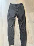 Czarne legginsy sportowe siateczka even&odd rozm s
