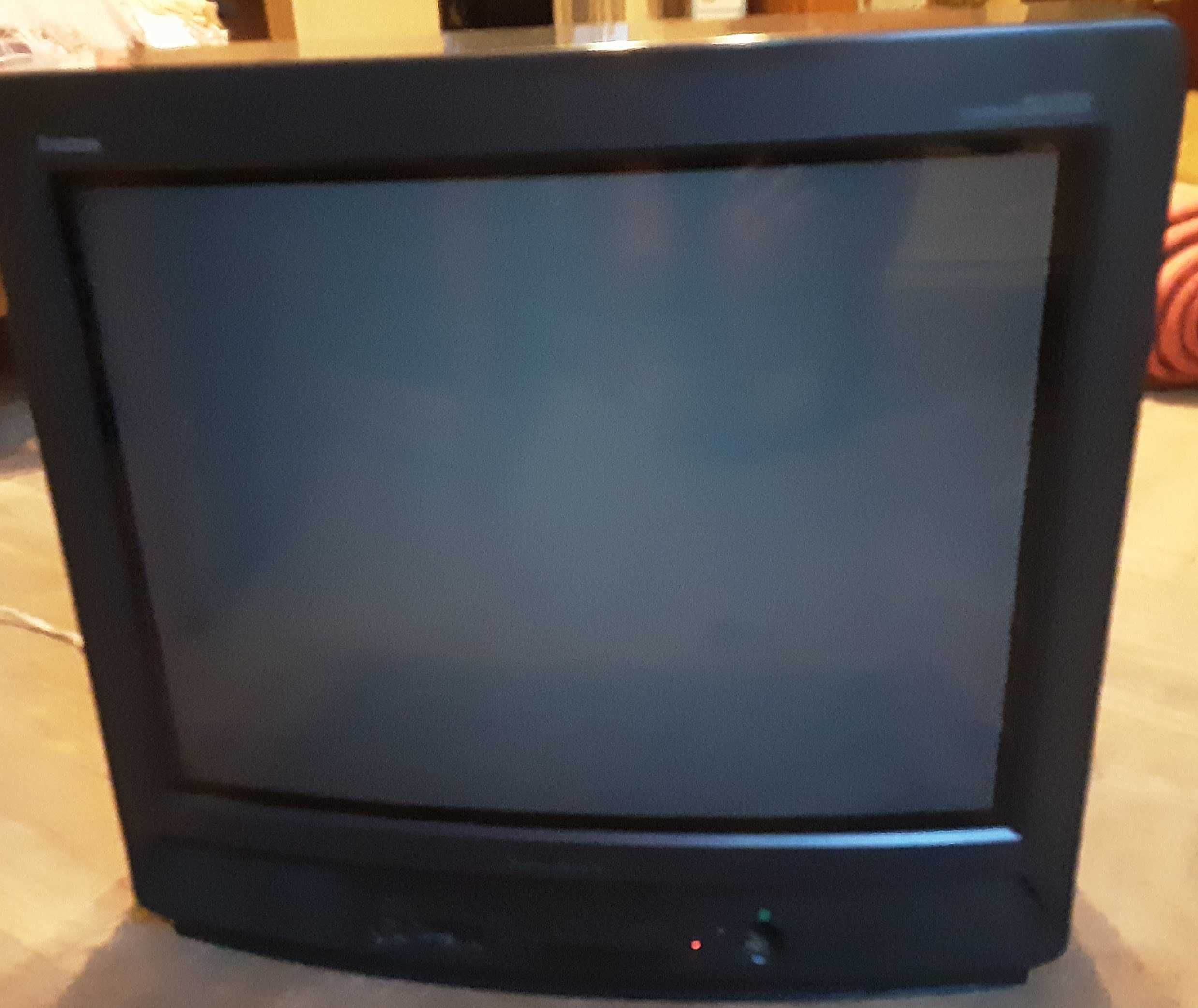 Телевизор цветной SONY TRINITRON KV G21M2 рабочий