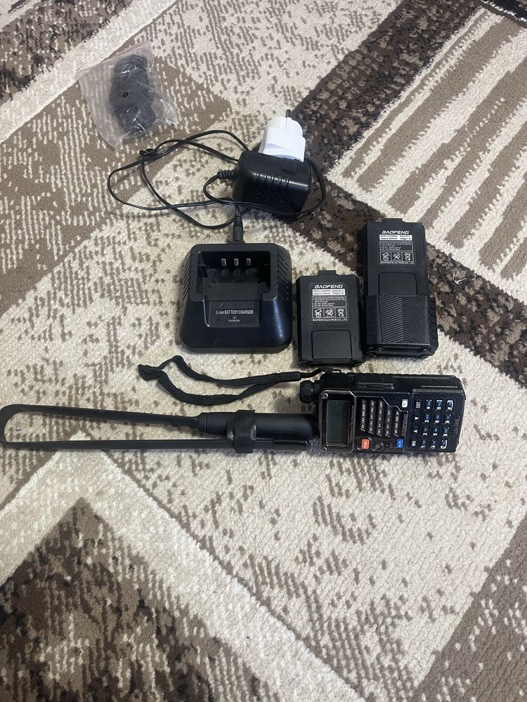 Рація baofeng UV-5RE
