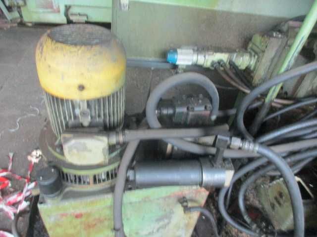 Гідравлічна маслостанція.