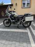 BMW r 1200 GS z 2010 roku.
