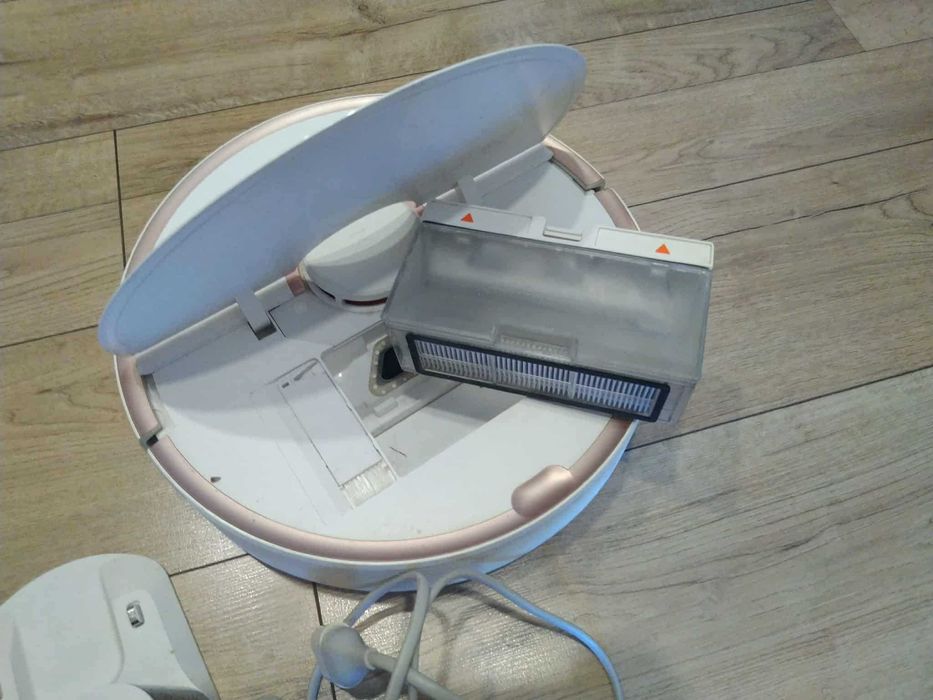 Uszkodzony Roborock S51