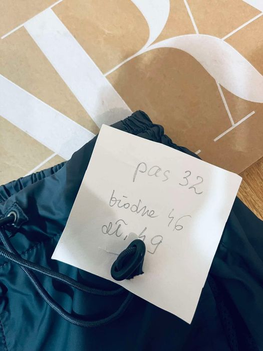 Spodenki adidas meskie S shorty szare sportowe