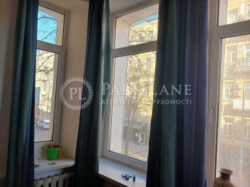 Продаж 3-кім Центр Театральна Хрещатик Чикаленка 12а( Пушкінська)
