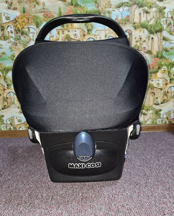 Крісло автомобільне дитяче Maxi-Cosi