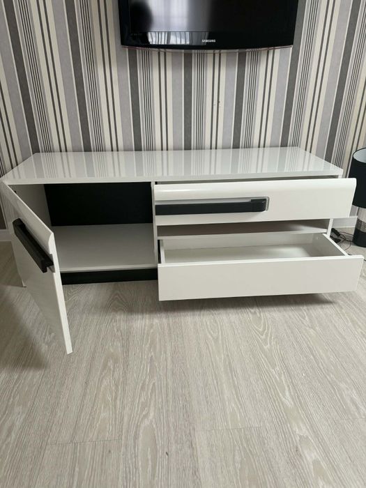 Komoda połysk jak nowa