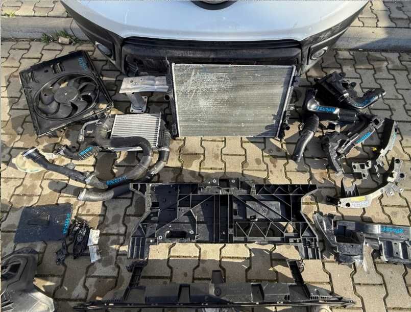 Бампер Toyota ProAce Розборка Тойота Проайс Четверть ПроЕйс Запчастини