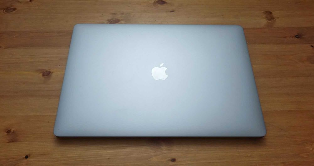 MacBook Pro 16,1 - 2019 - A2141 - Cpu I9 - 9980H - 64gb RAM - 1 Tb dis