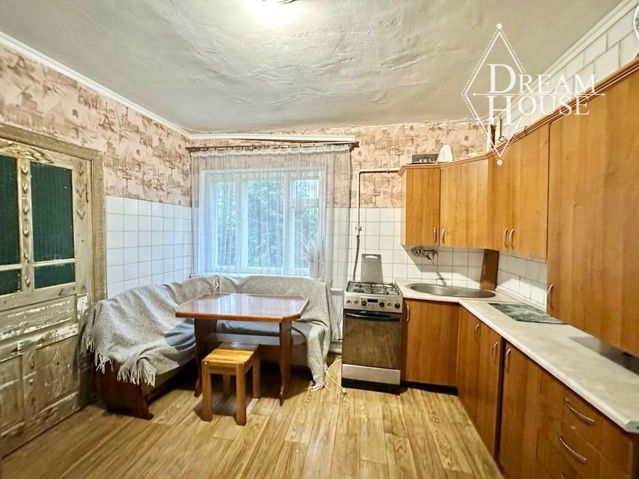 Продаж 2 поверхового цегляного будинку в с.Гряди