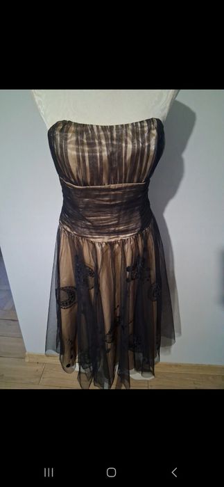 Sukienka M definitions bez ramiączek na welese komunię studniówkę rand