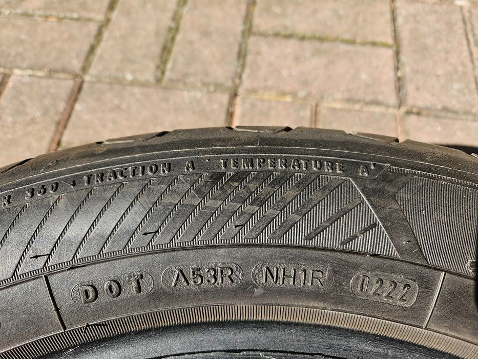 4x opony letnie 215/55R17 Goodyear Efficient Grip Performance 2