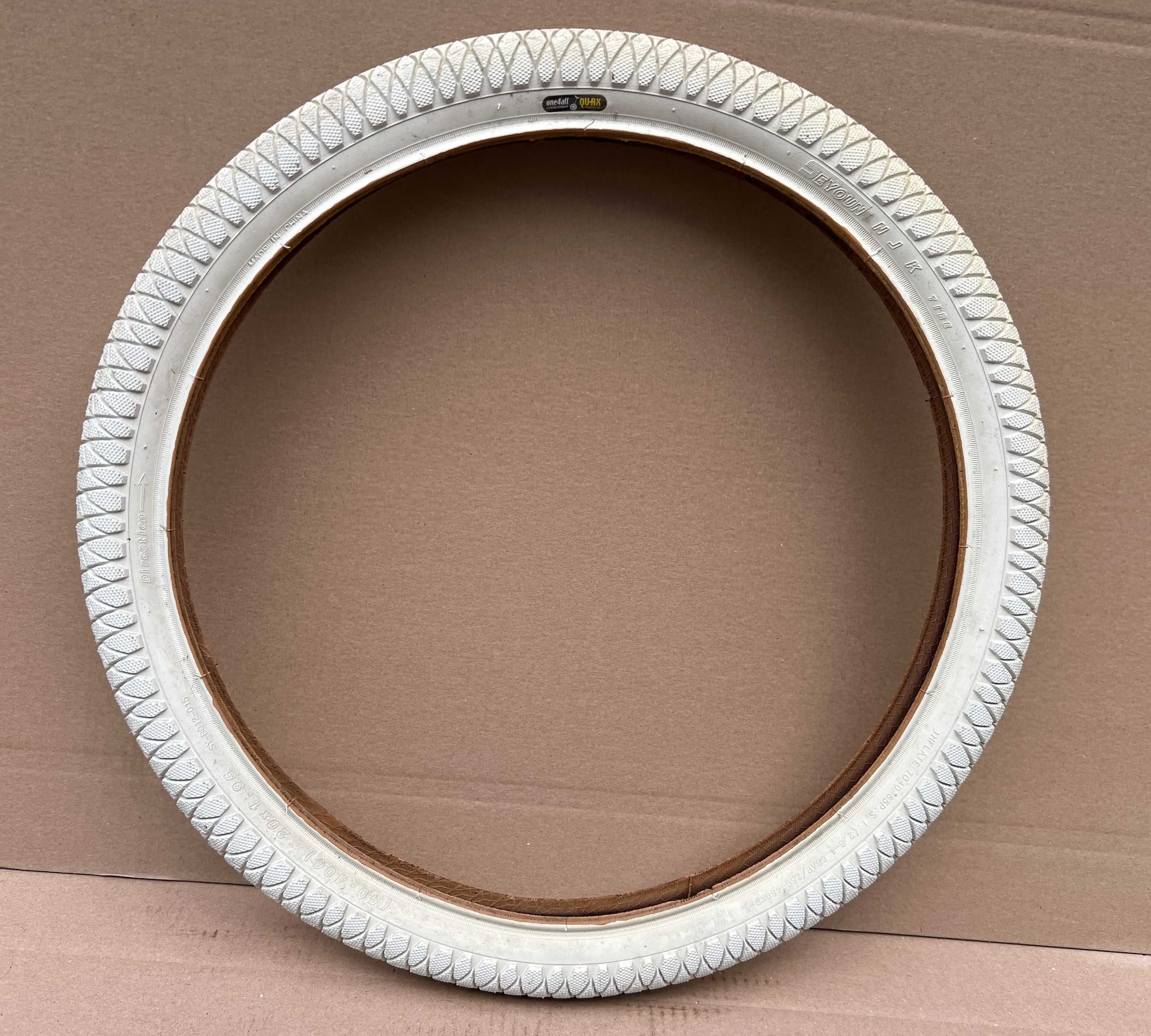 Opona QU-AX Luxus OnlyOne Monocykl 20x1,95" Biała 50-406 one4all 20"