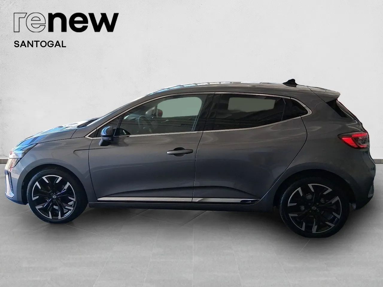 Renault Clio 1.0 TCe Techno Bi-Fuel
