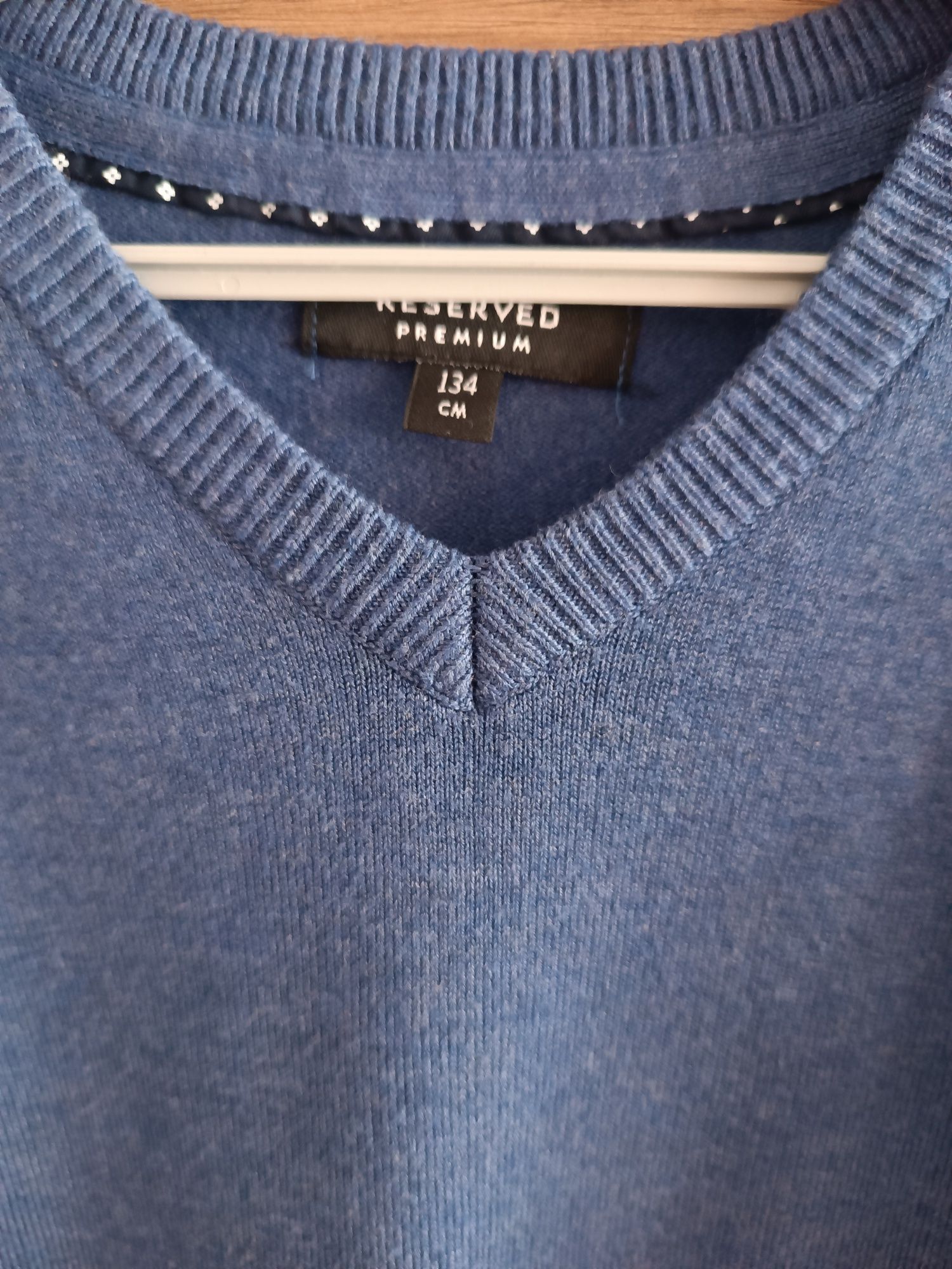 Sweter chłopięcy reserved premium 134