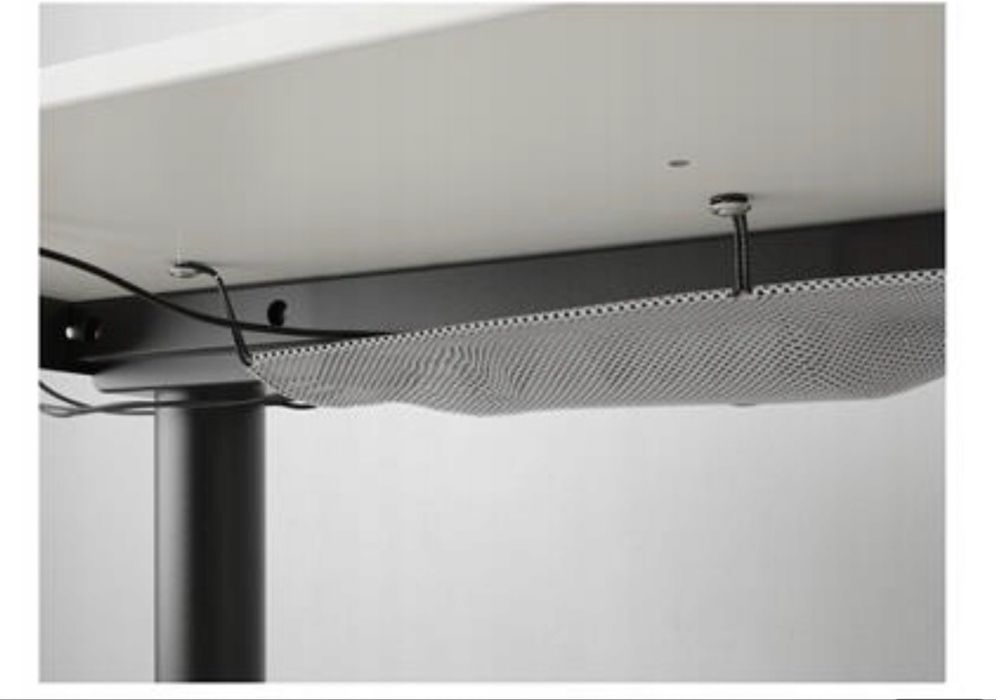 Biurko regulowne bekant ikea biało czarne 140x60