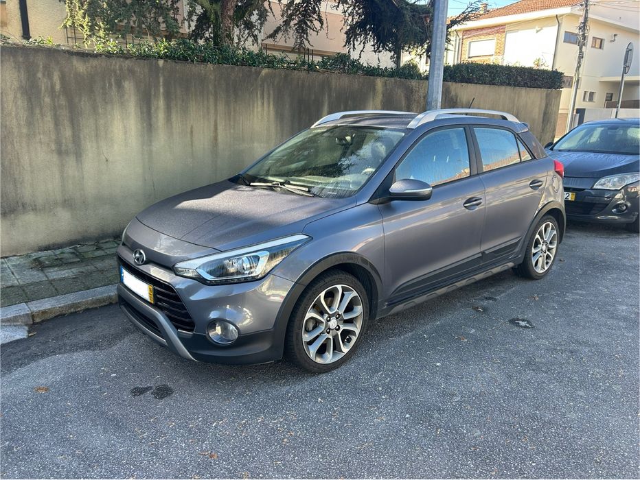 Hyundai i20 Active 1.4Crdi - c/102.000kms