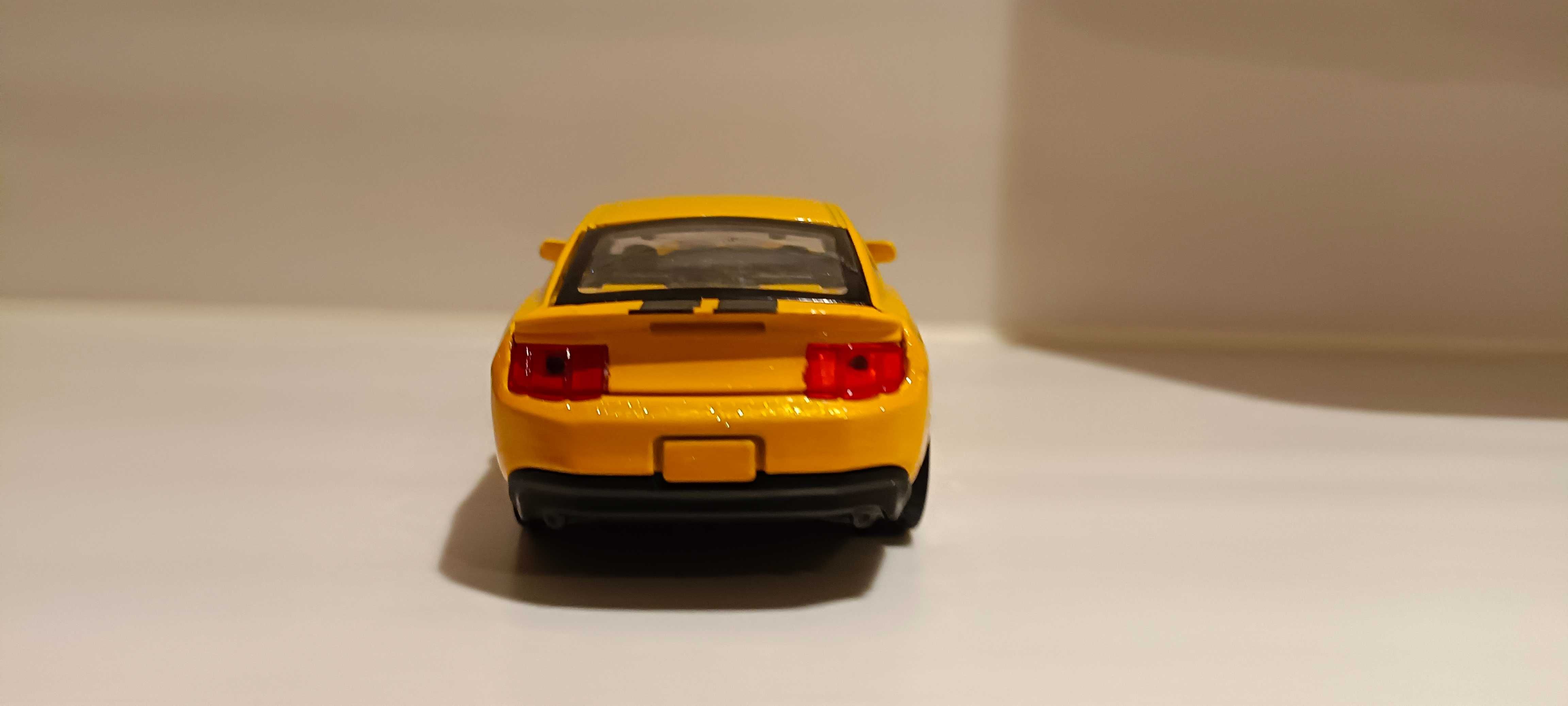 Ford Mustang GT skala 1:36