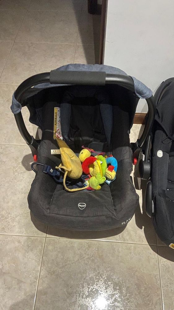 Conjunto de artigos para bebé