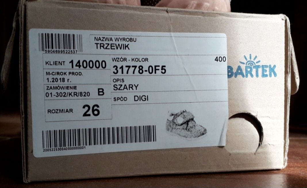 Buty Bartek rozm. 26 dziewczęce