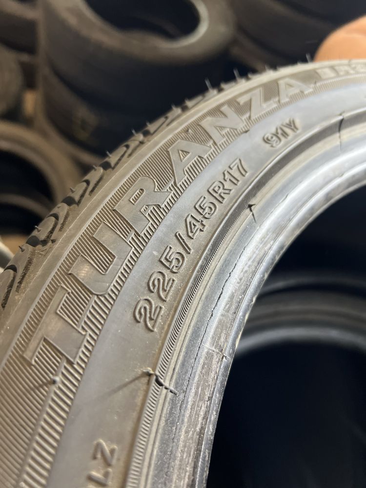 Автошини літні Bridgestone 225/45R17 Резина,Колеса,Гума,Скати, Шини)