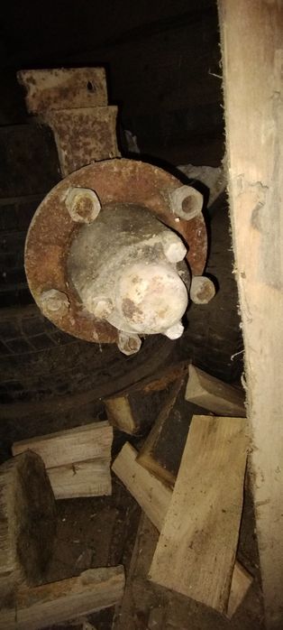 Передня балка на трактор прицеп...