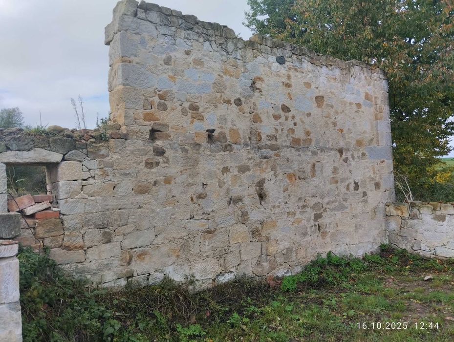 Piaskowiec z rozbiórki