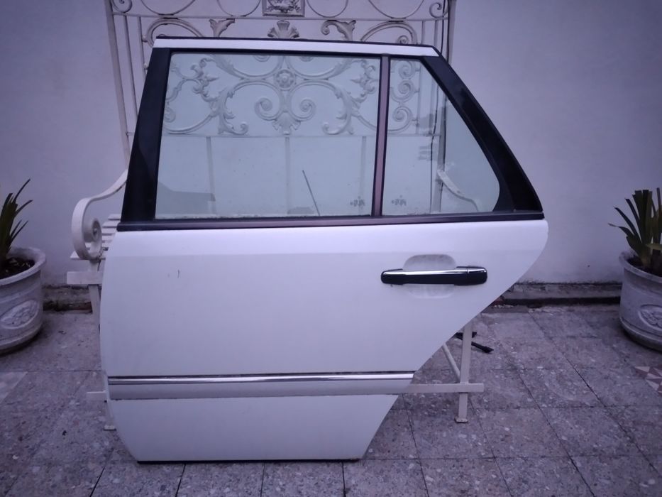 Porta traseira Mercedes w202 Carrinha