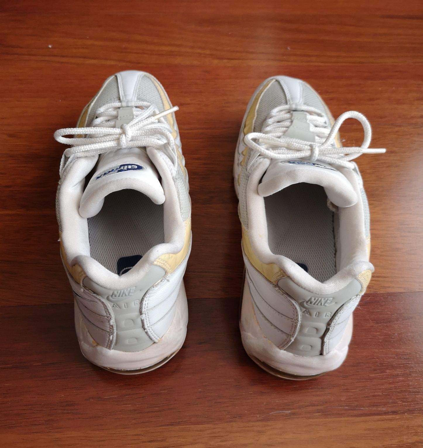 Nike Air Max 95 rozmiar 41 z 2011 roku.