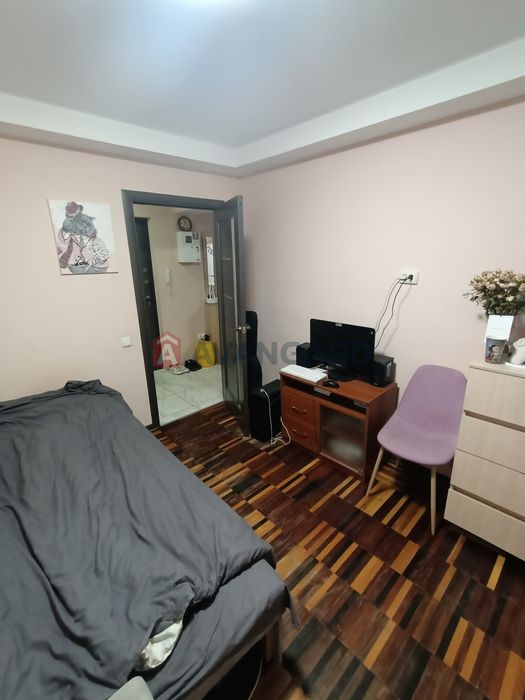 У продажу 2-шка на Космосі ціна подарунок!