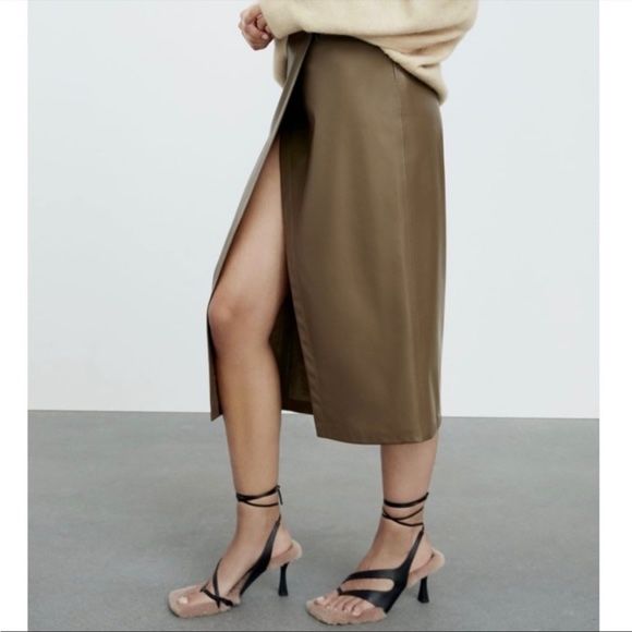 Нова спідниця з екошкіри ZARA