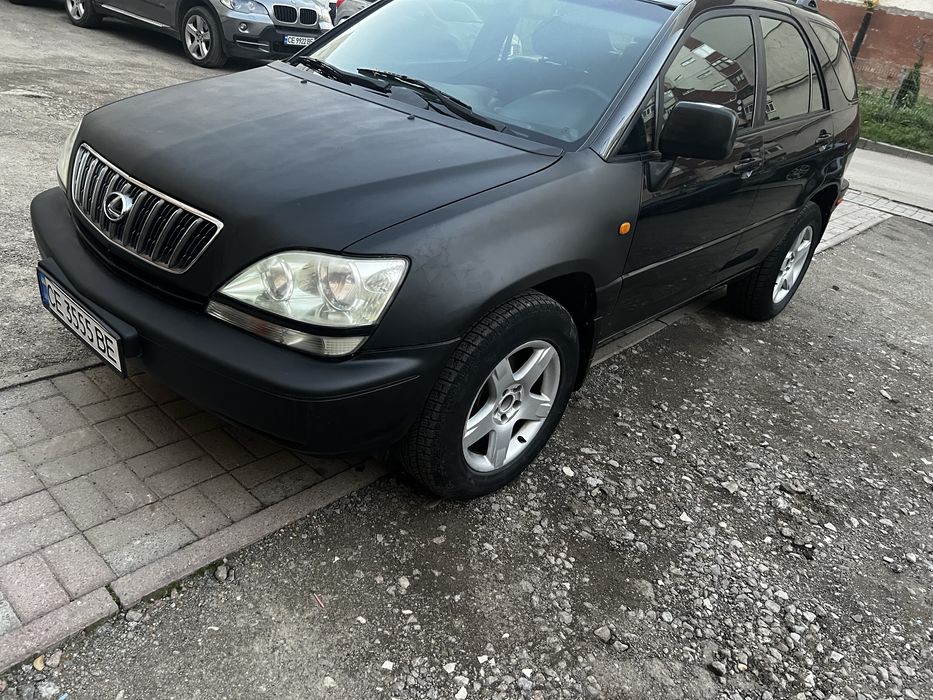 Lexus RX 300 2000 року випуску