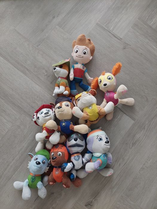 Zestaw psi patrol maskotka