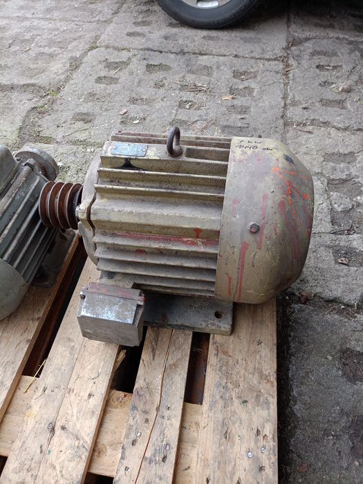Silnik elektryczny 7kW 1440 obr wiele innych