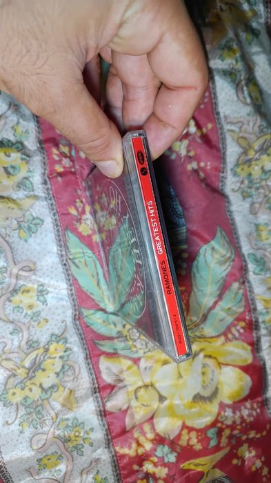 Ramones_Hey Ho Lets go