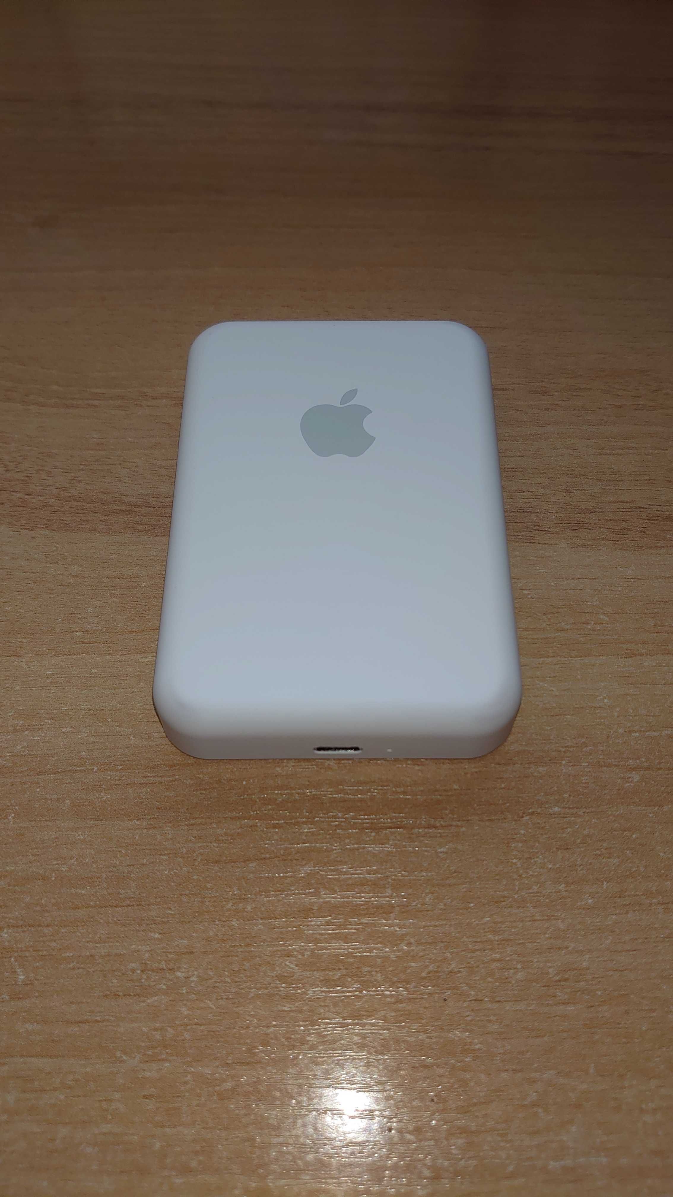 Внешний аккумулятор Powerbank MagSafe 5000mAh for iPhone (реплика)