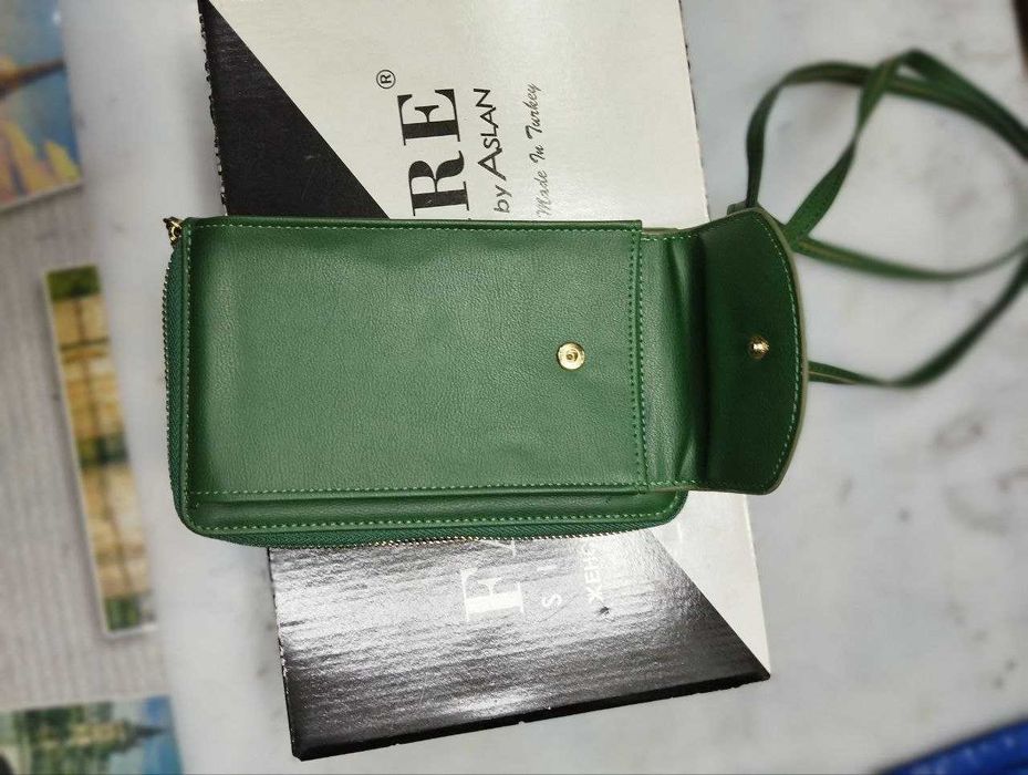 Барсетка для телефону